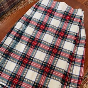 Dean’s of Scotland 100% WOOL Skirt
